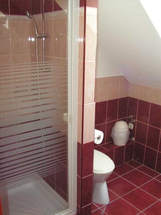 Apartment Nefelejcs Fagyizo Es Apartmanhaz